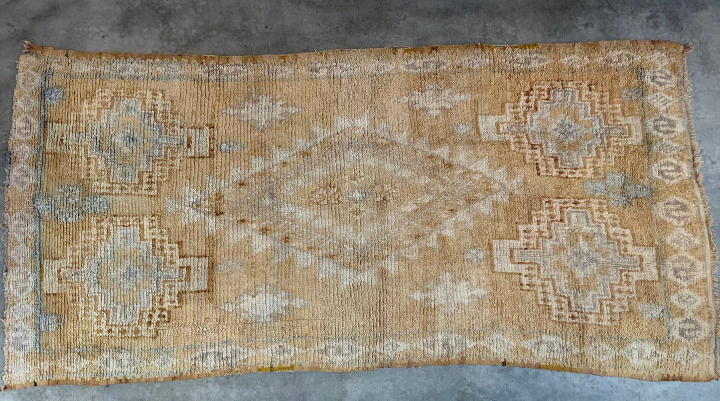Authentic Vintage Moroccan Rug MNRG4017505 - 4’9” x 10’4”