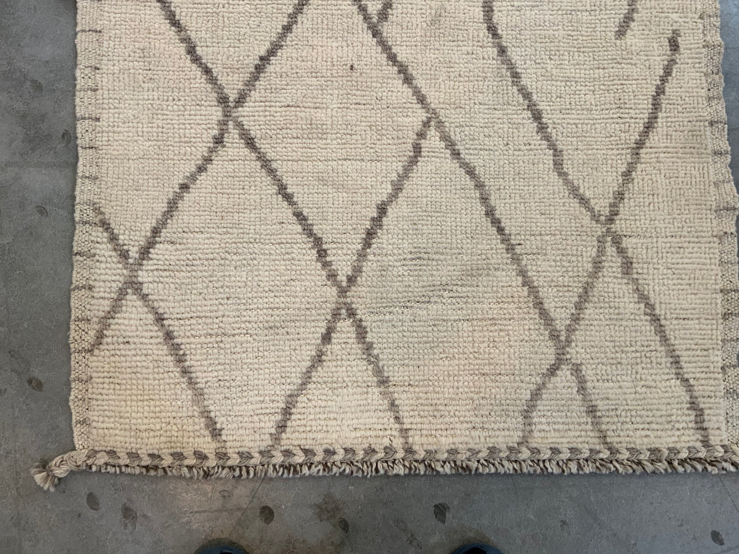 Authentic Moroccan Runner MNRG5219567600 - 3’ x 13’4”
