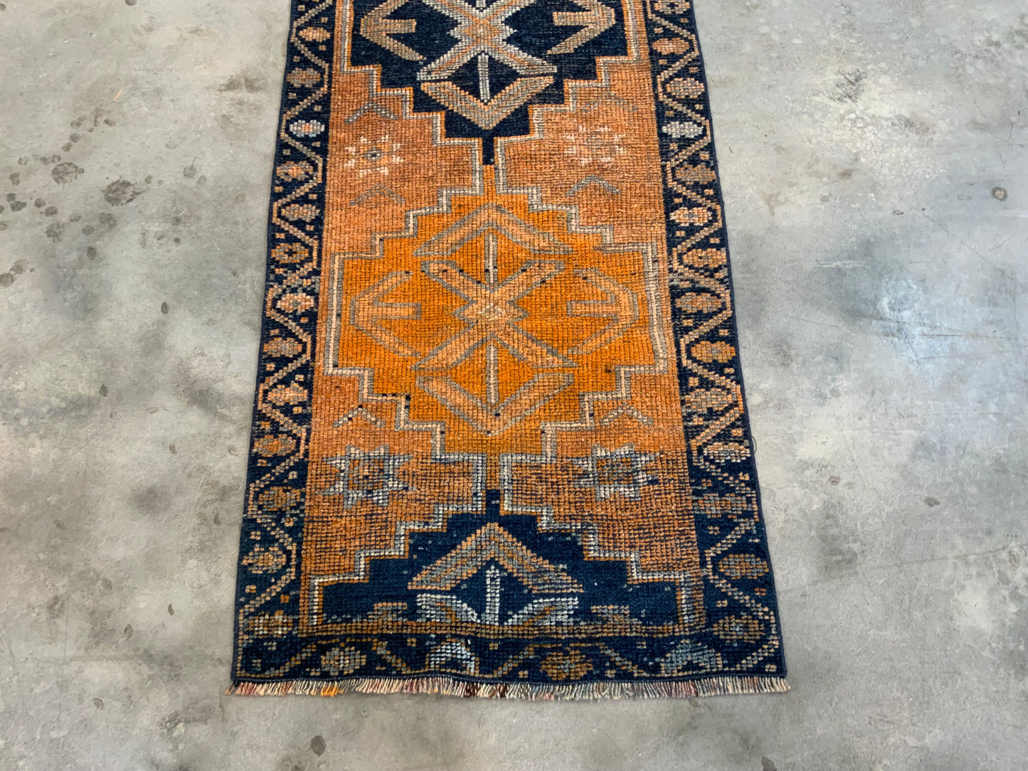 Authentic Vintage Turkish Runner TKRG222114255 - 2’9” x 9’2”