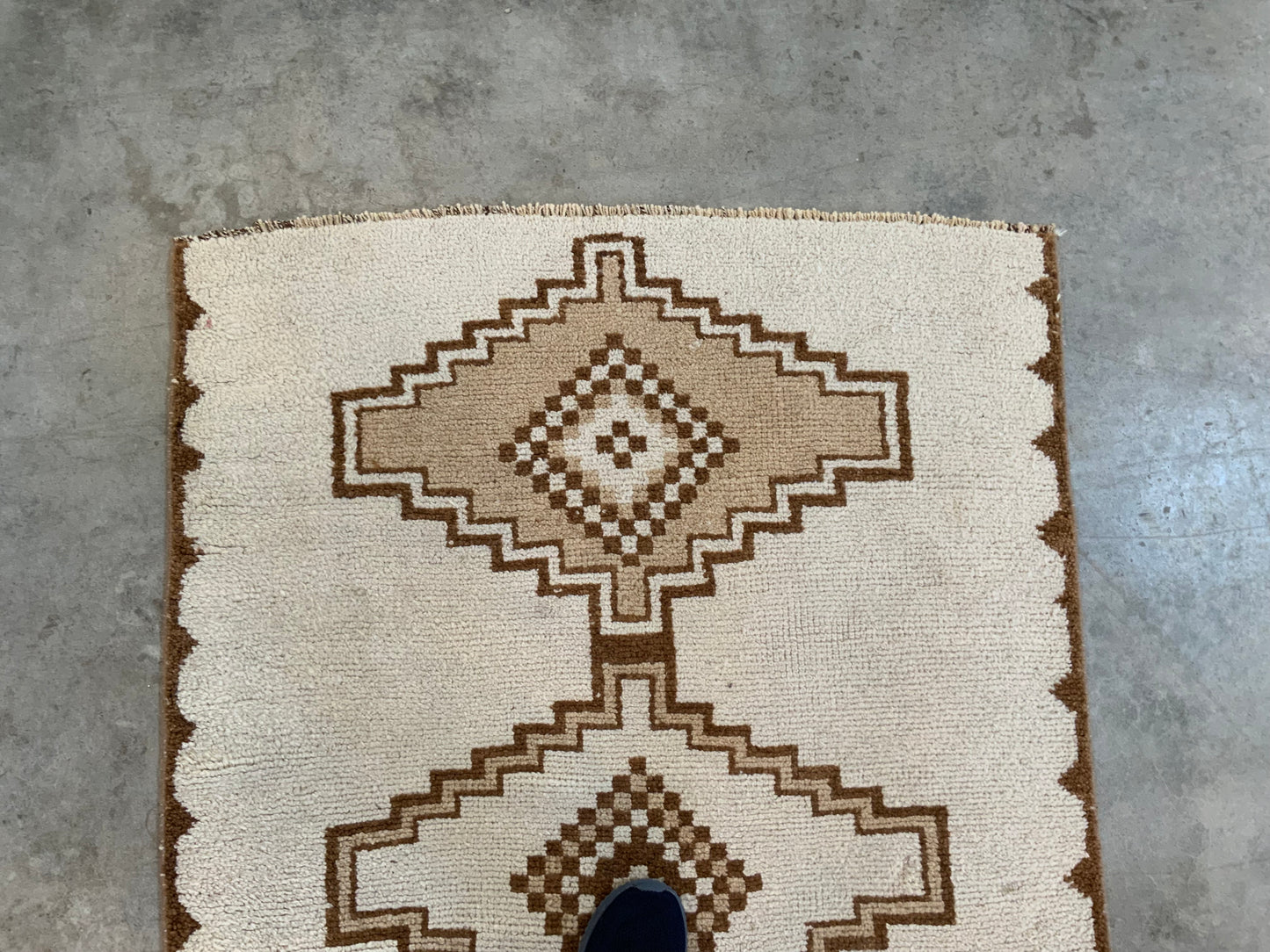 Authentic Vintage Turkish Runner TKRG9096699500 - 3’5” x 9’7”