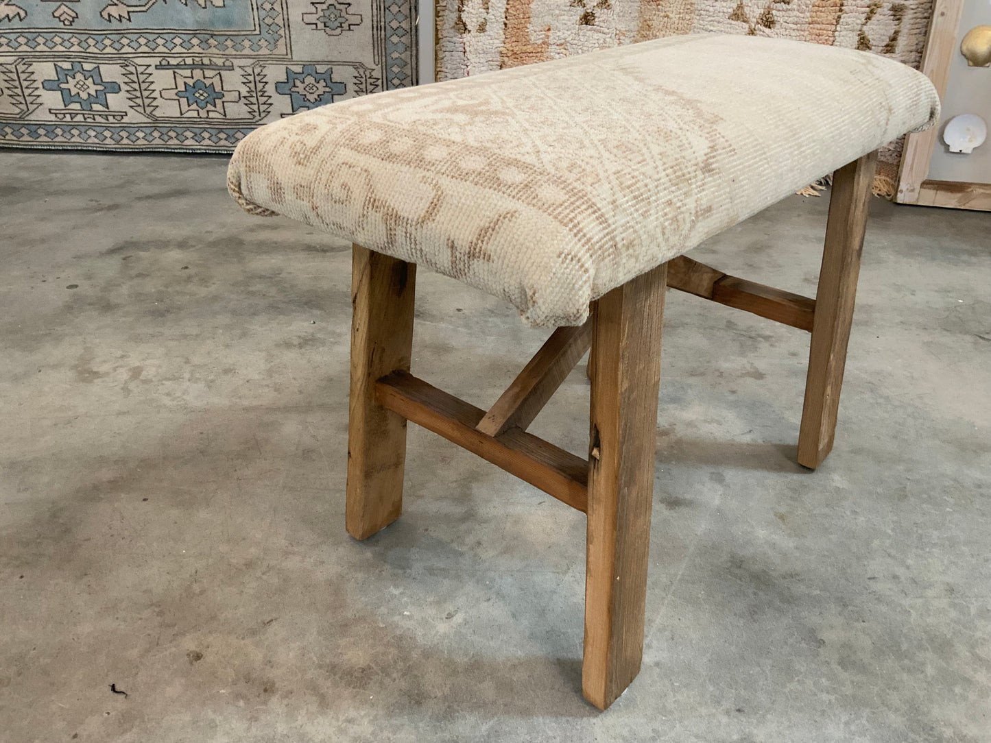 Med - Vintage Rug Upholstered Wood Bench