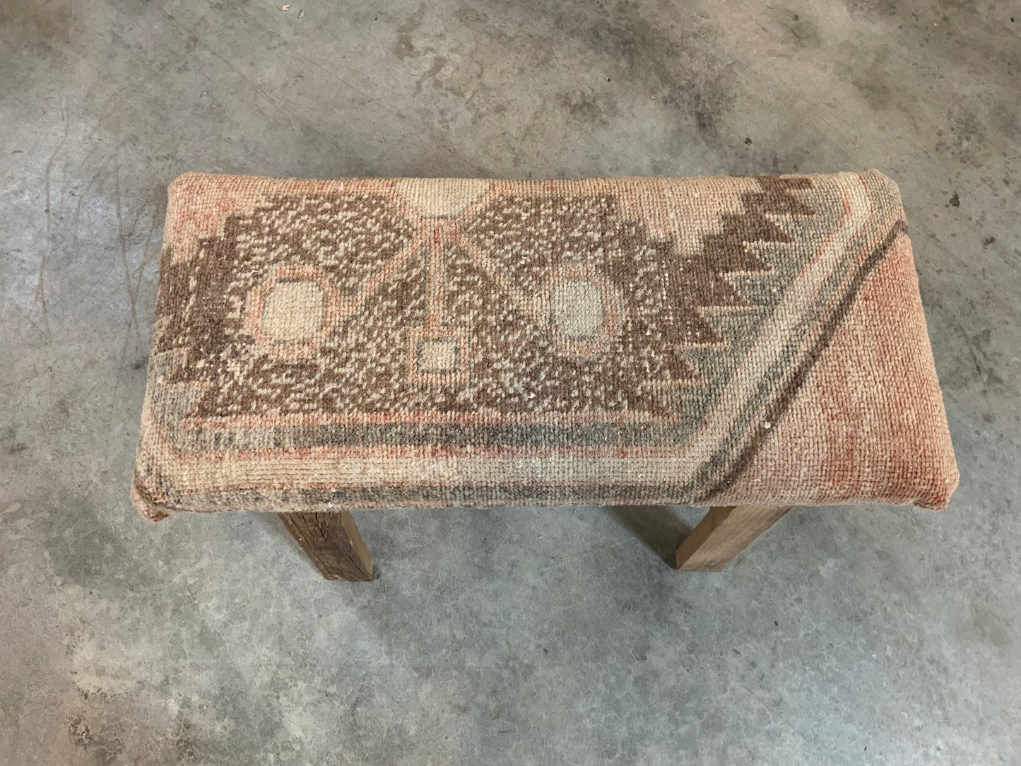 Med - Vintage Rug Upholstered Wood Bench