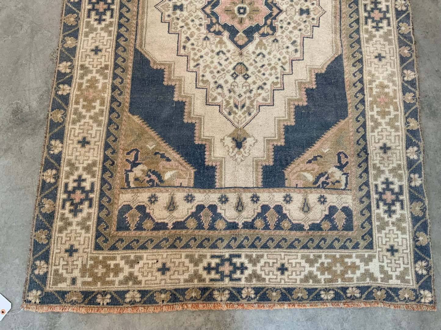 Authentic Vintage Turkish Rug TKRG45041118559 - 3’10” x 6’6”
