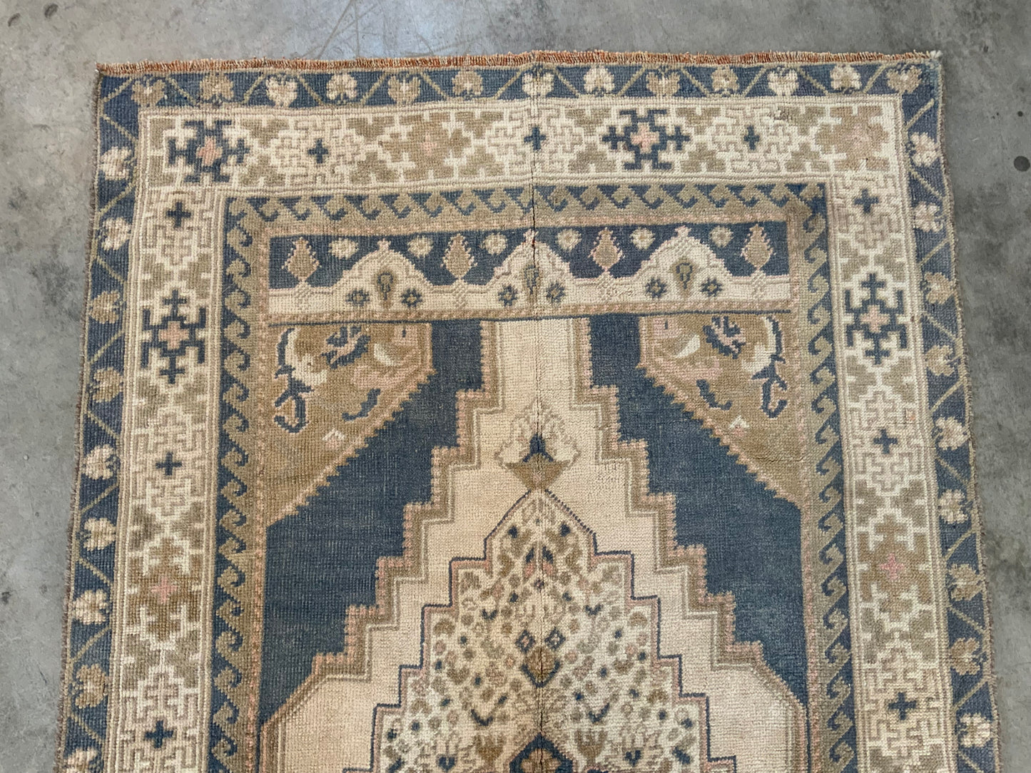 Authentic Vintage Turkish Rug TKRG45041118559 - 3’10” x 6’6”