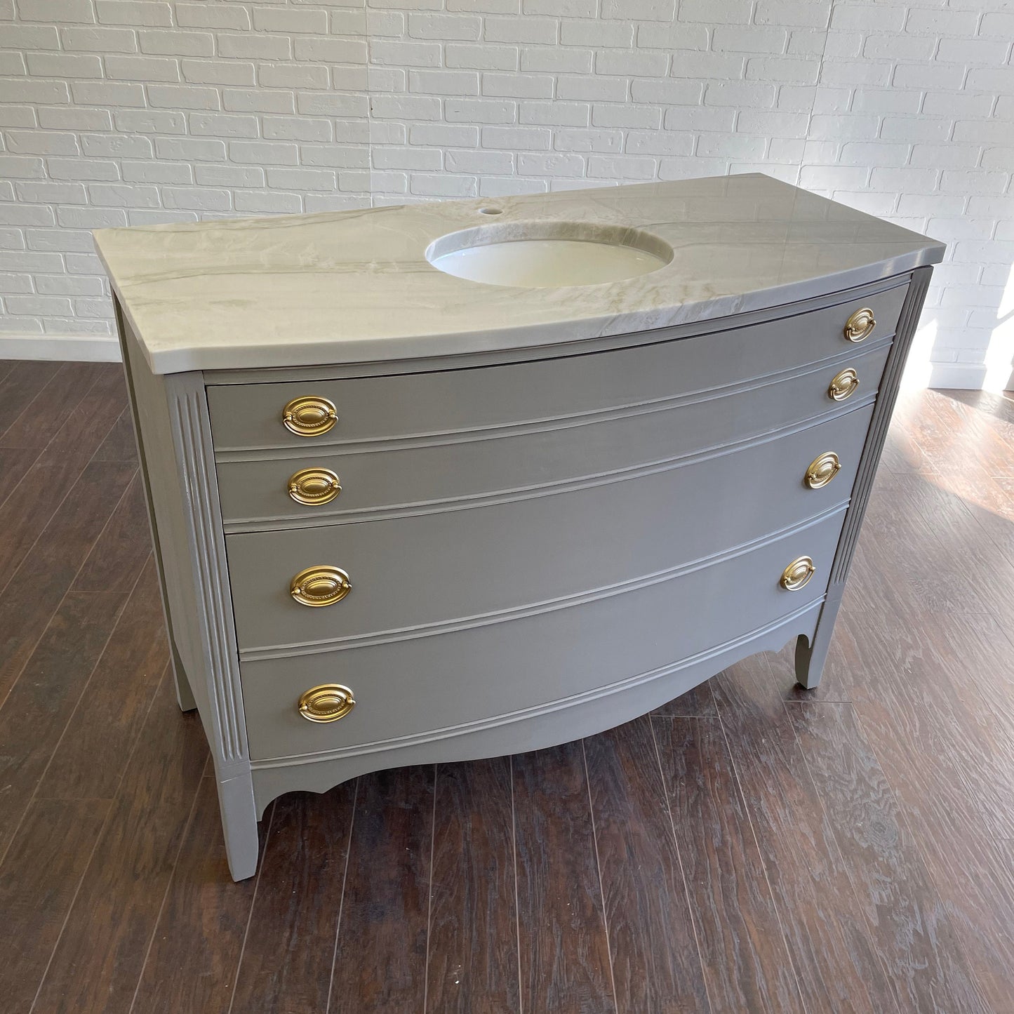 Vintage 3 Drawer Traditional Design Bathroom Vanity - Ash Gray
