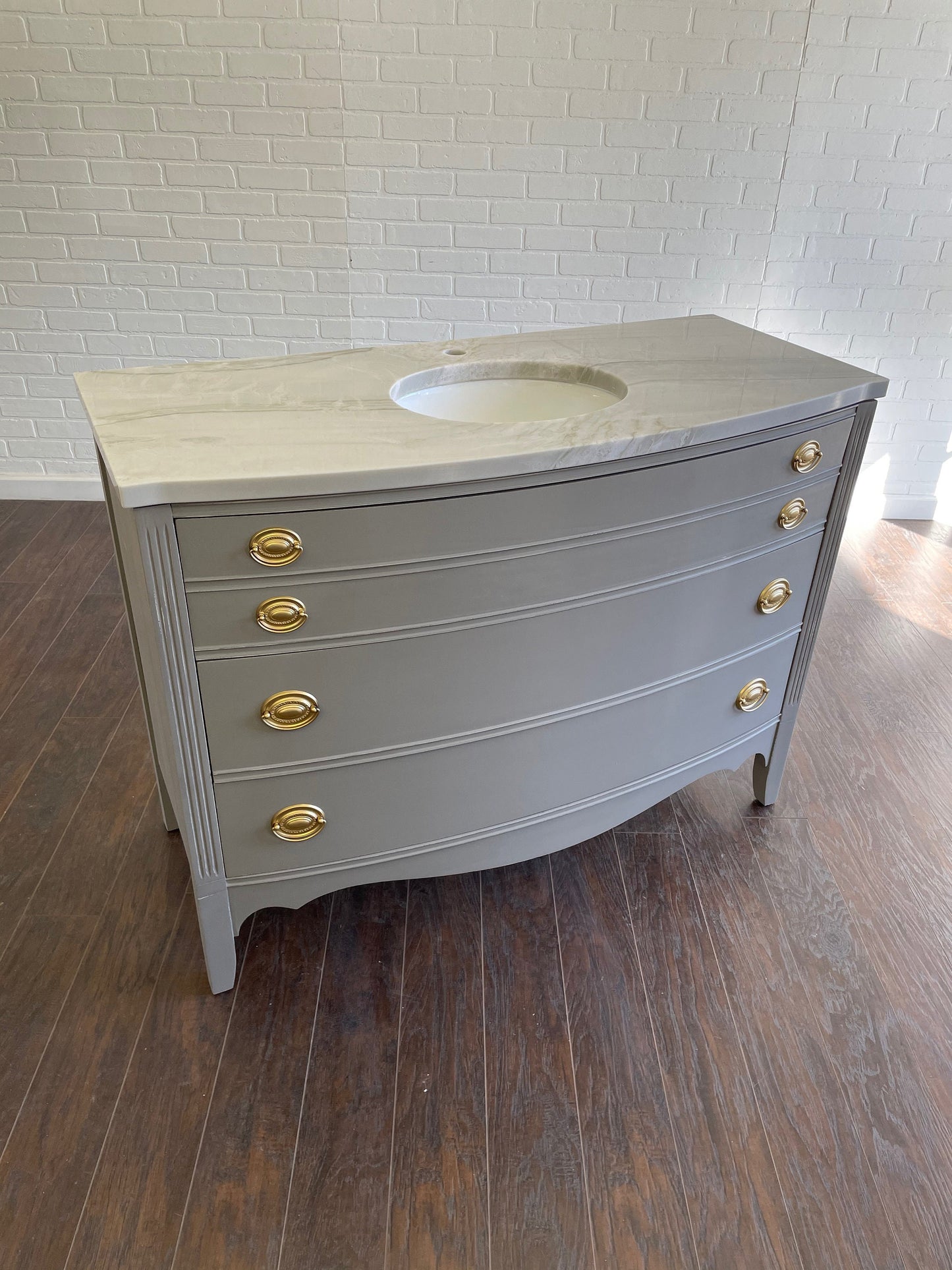 Vintage 3 Drawer Traditional Design Bathroom Vanity - Ash Gray