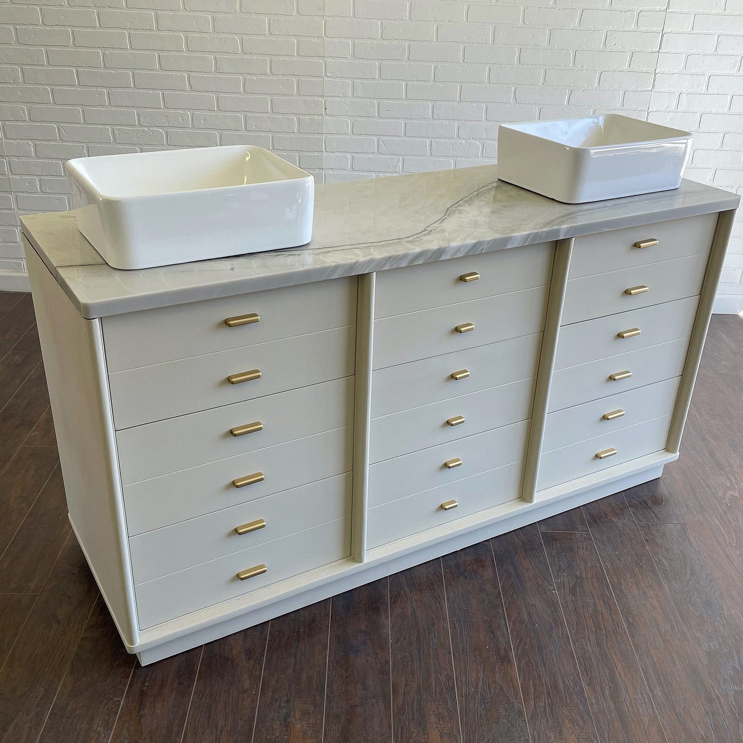 Vintage 9 Drawer MCM Design Bathroom Vanity - Oatmeal