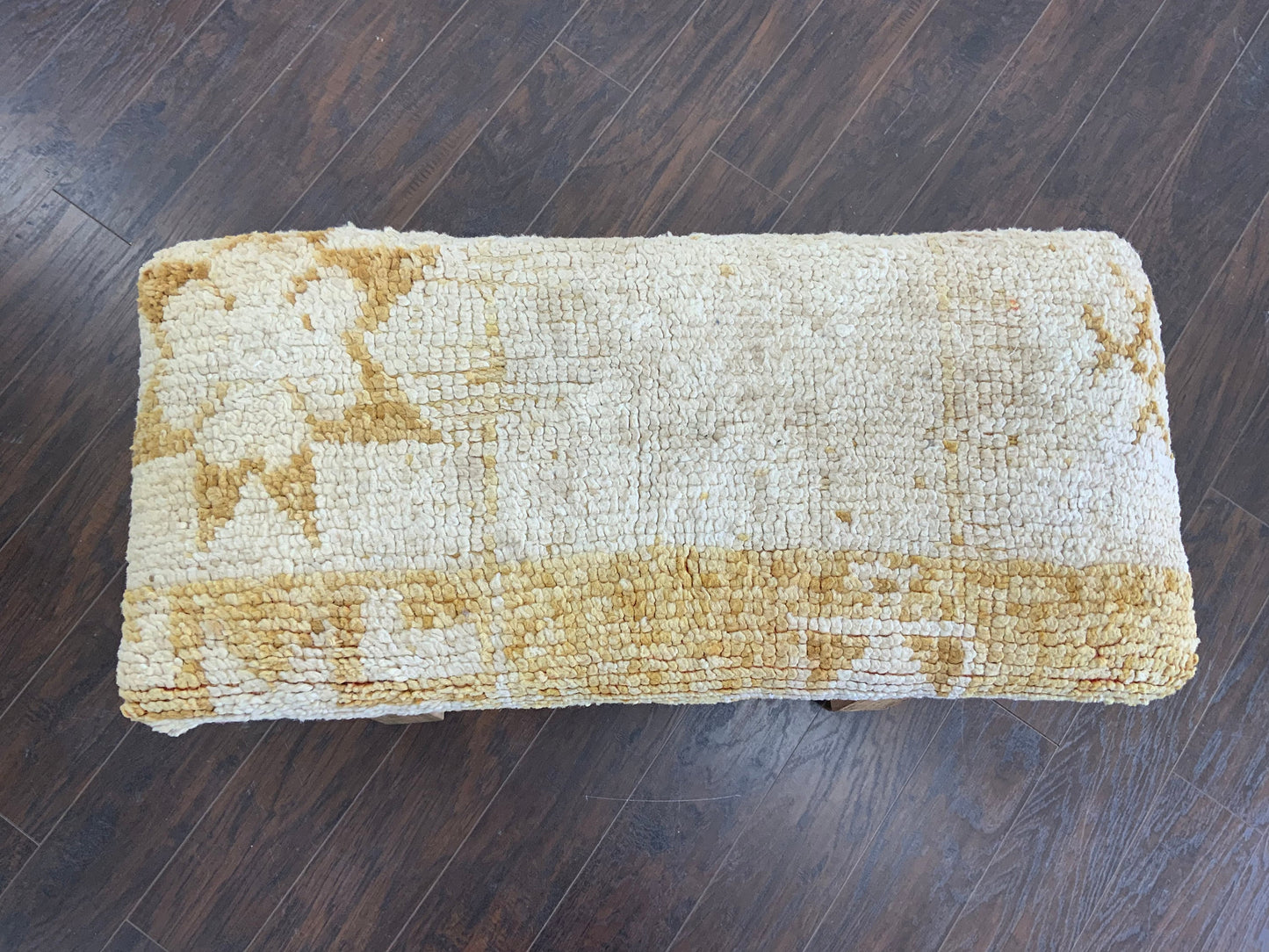 Med - Vintage Rug Upholstered Wood Bench