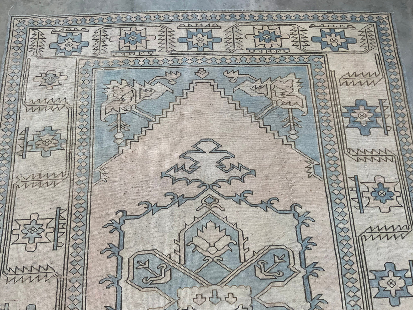 Authentic Vintage Turkish Rug TKRG994320650 - 6'8" x 10'