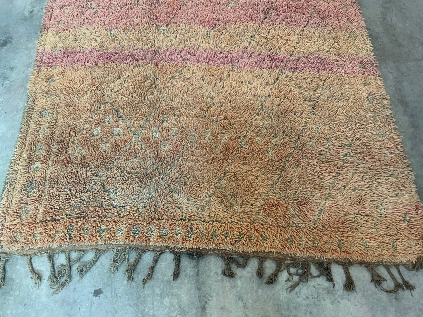 Authentic Vintage Moroccan Rug MNRG443461600 - 6'6" x 9'6"
