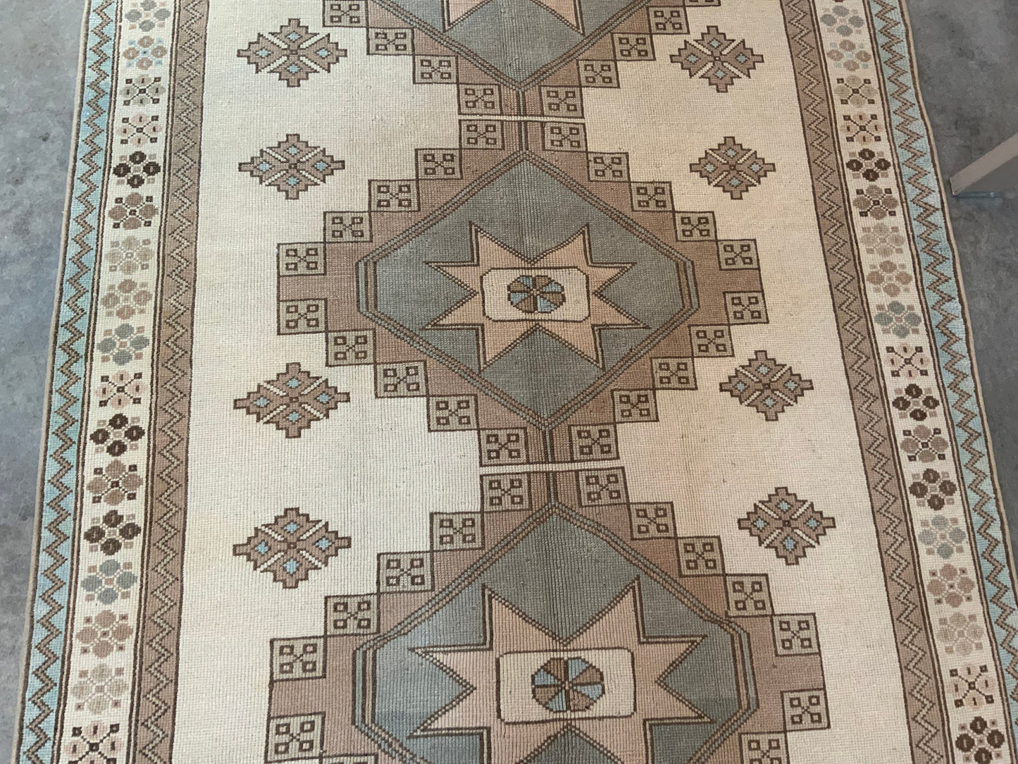 Authentic Vintage Turkish Rug TKRG11243450 - 5'3" x 8'