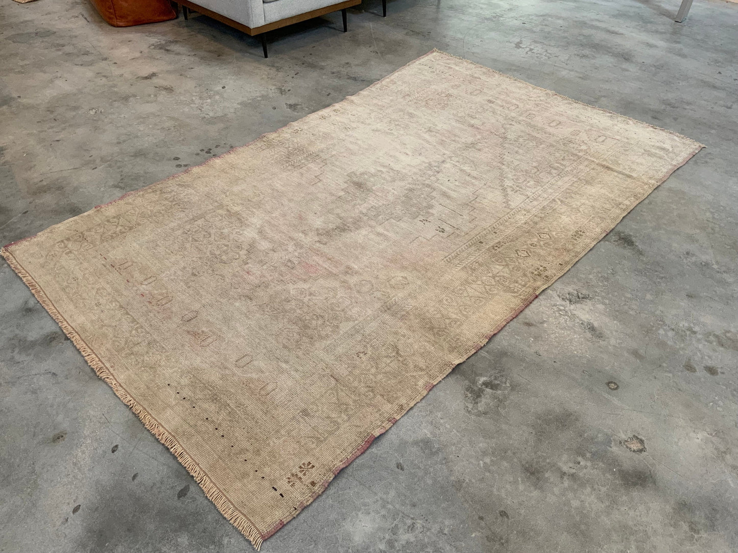 Authentic Vintage Turkish Rug TKRGSA5002 - 4'10" x 8'