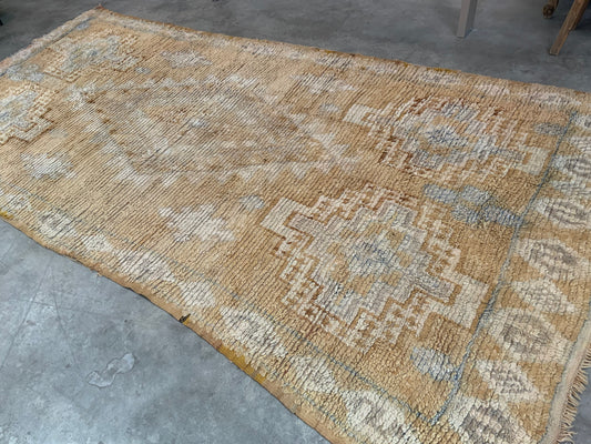 Authentic Vintage Moroccan Rug MNRG4017505 - 4’9” x 10’4”