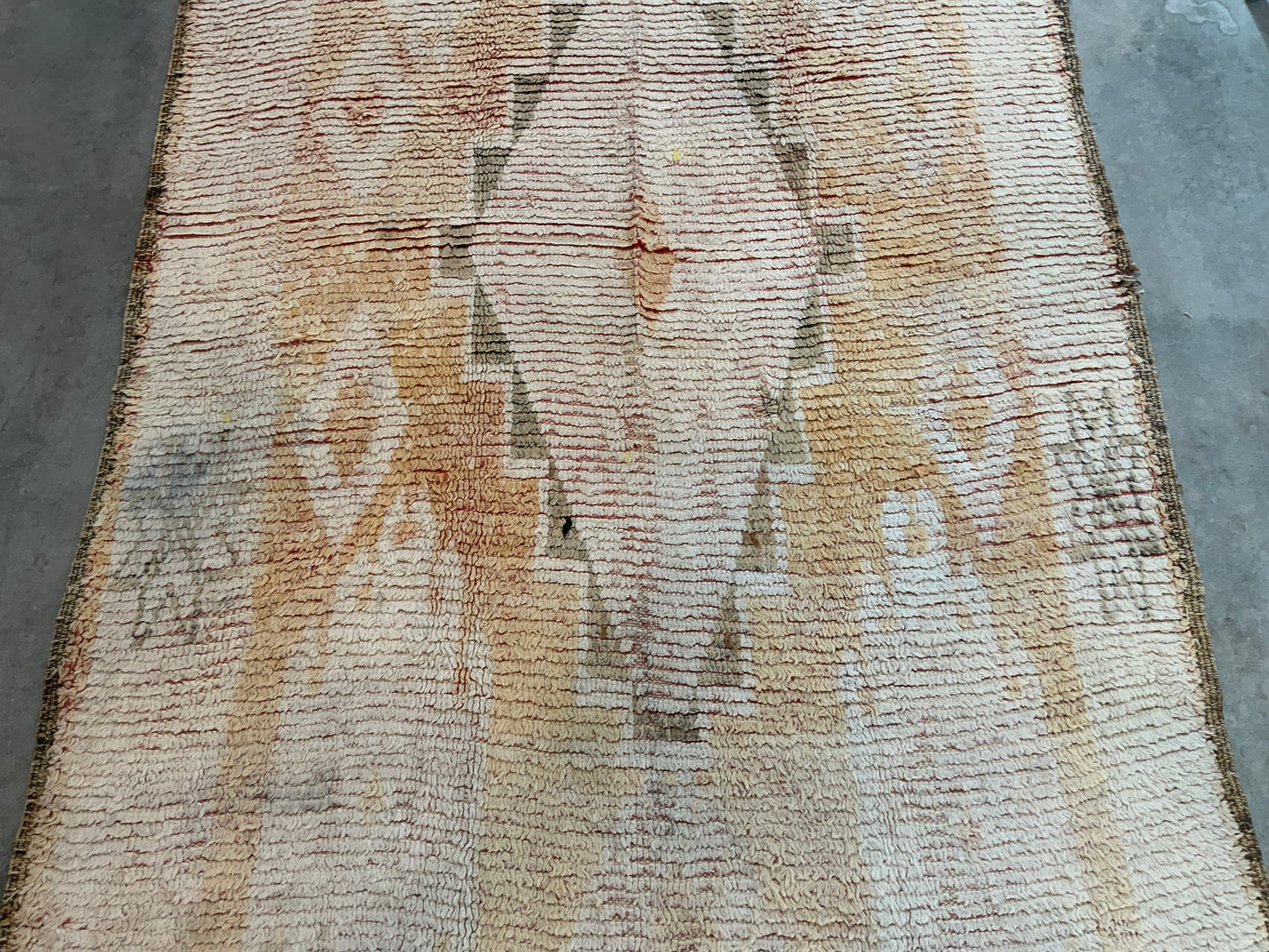 Authentic Vintage Moroccan Rug MNRG4015505 - 5’4” x 10’8”