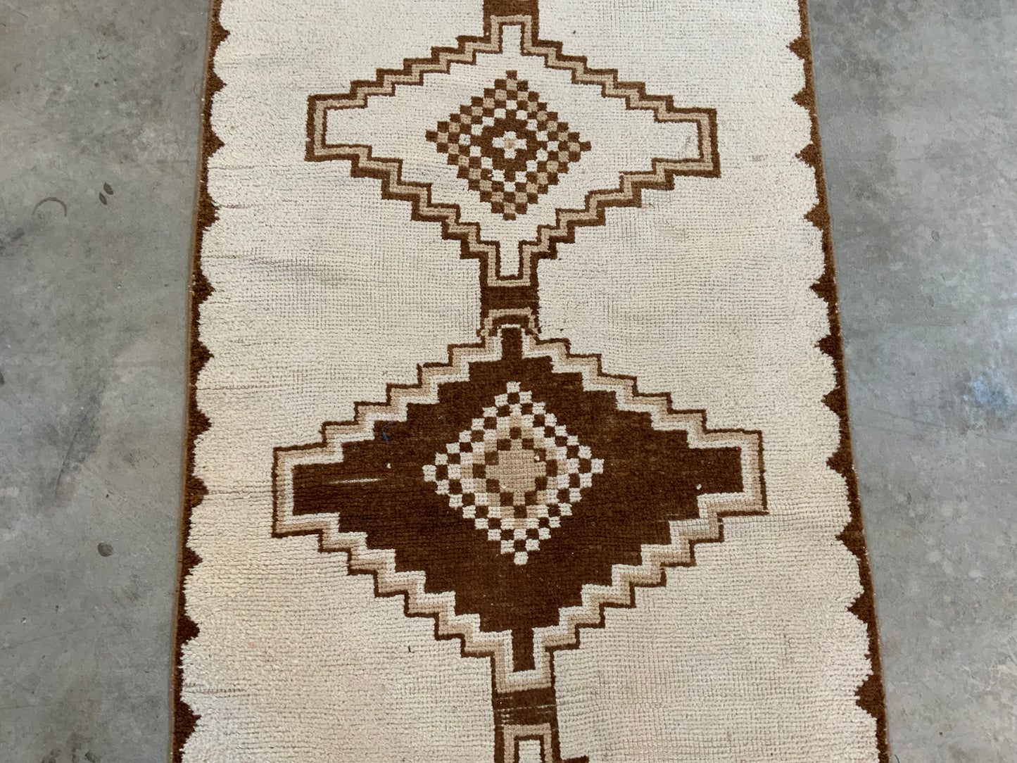 Authentic Vintage Turkish Runner TKRG9096699500 - 3’5” x 9’7”