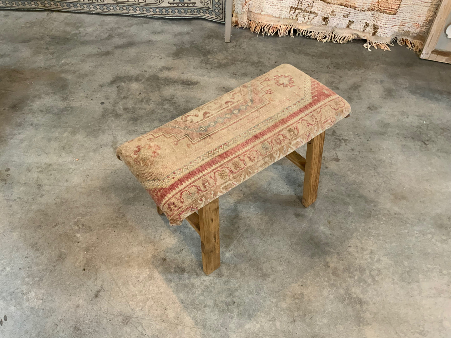 Med - Vintage Rug Upholstered Wood Bench