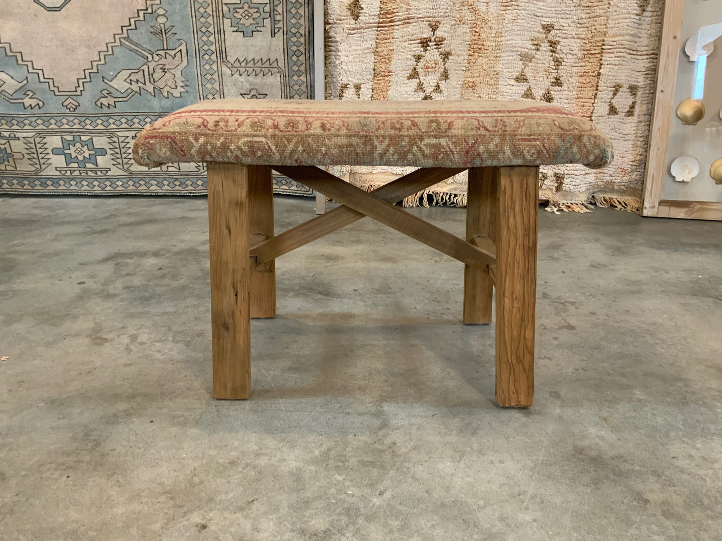 Med - Vintage Rug Upholstered Wood Bench