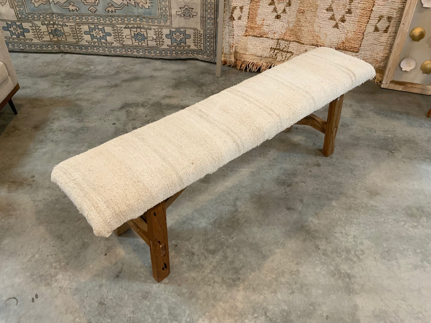LG - Vintage Rug Upholstered Wood Bench - White Turkish Hemp