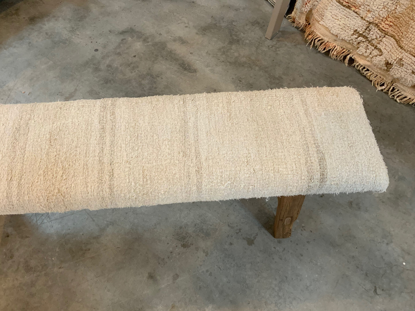 LG - Vintage Rug Upholstered Wood Bench - White Turkish Hemp