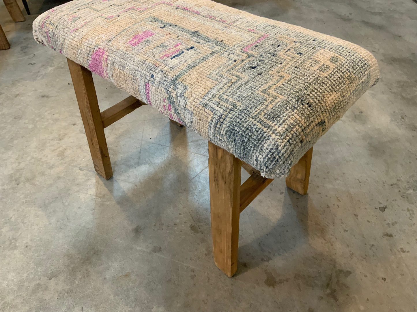 Med - Vintage Rug Upholstered Wood Bench