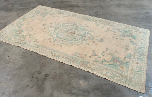 Authentic Vintage Turkish Rug TKRG50034136890 - 5’1” x 9’