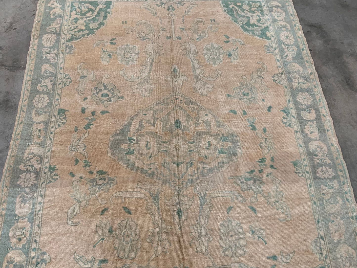 Authentic Vintage Turkish Rug TKRG50034136999 - 5’7” x 7’10”