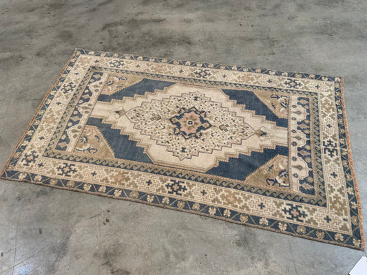 Authentic Vintage Turkish Rug TKRG45041118559 - 3’10” x 6’6”