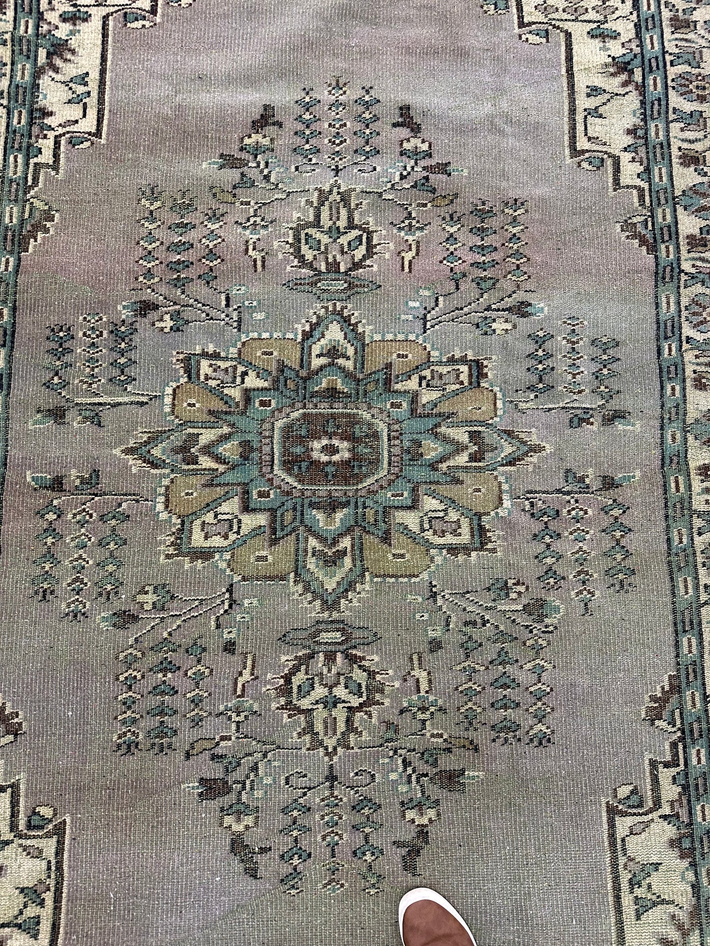 Authentic Vintage Turkish Rug TKRG1604453397 - 5'9" x 9'4”