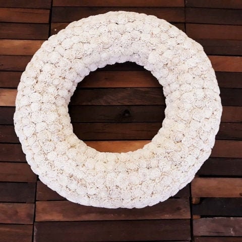Large Wood Flower Wreath - 31”