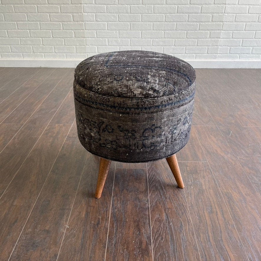 Round Turkish Upholstered Ottoman Mud Cloth - Med TOUS117