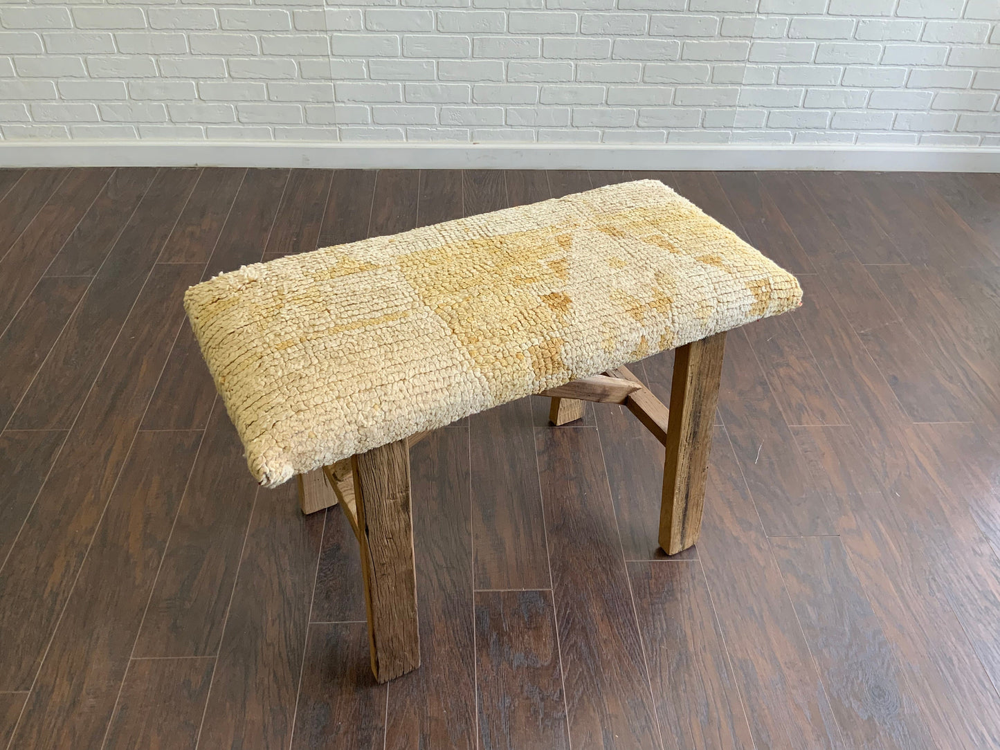 Med - Vintage Rug Upholstered Wood Bench