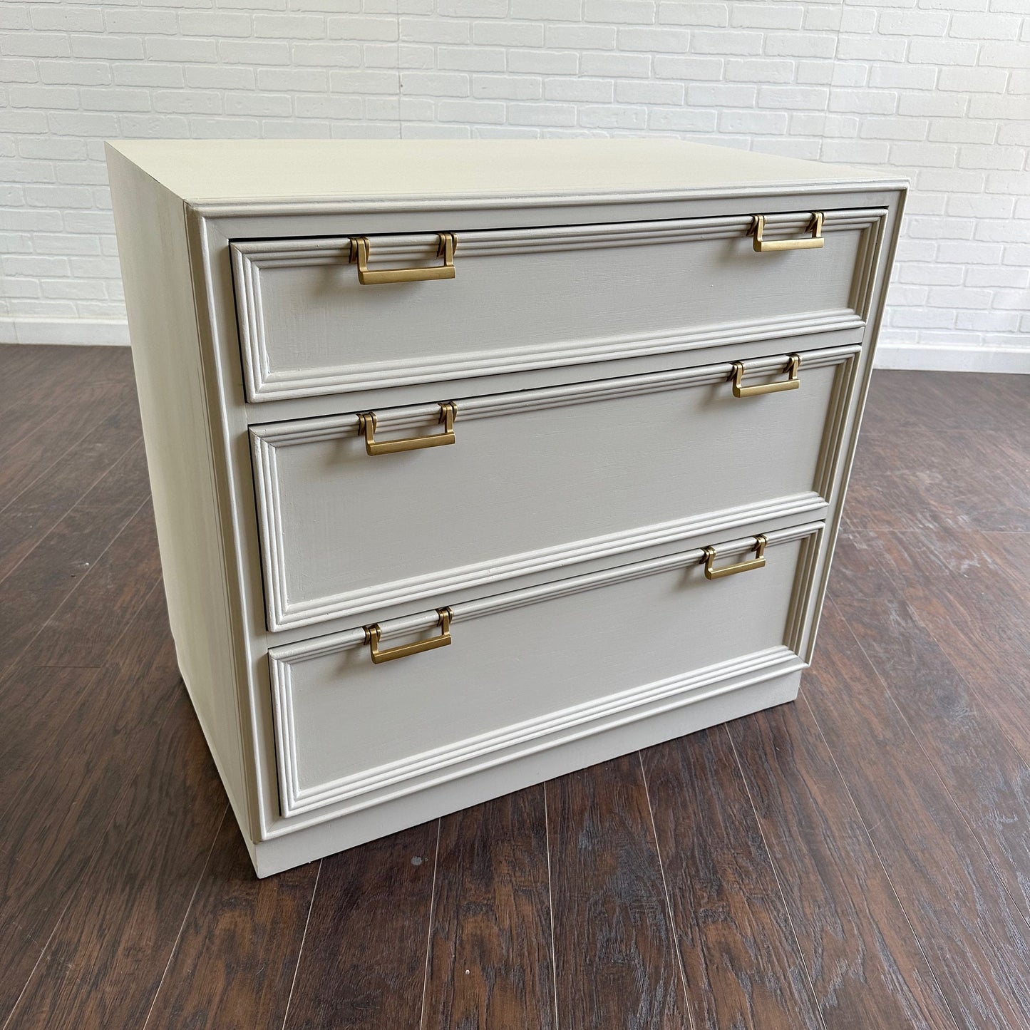 Vintage MCM Bachelor Chest - Oatmeal