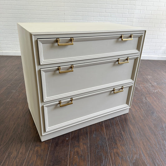 Vintage MCM Bachelor Chest - Oatmeal