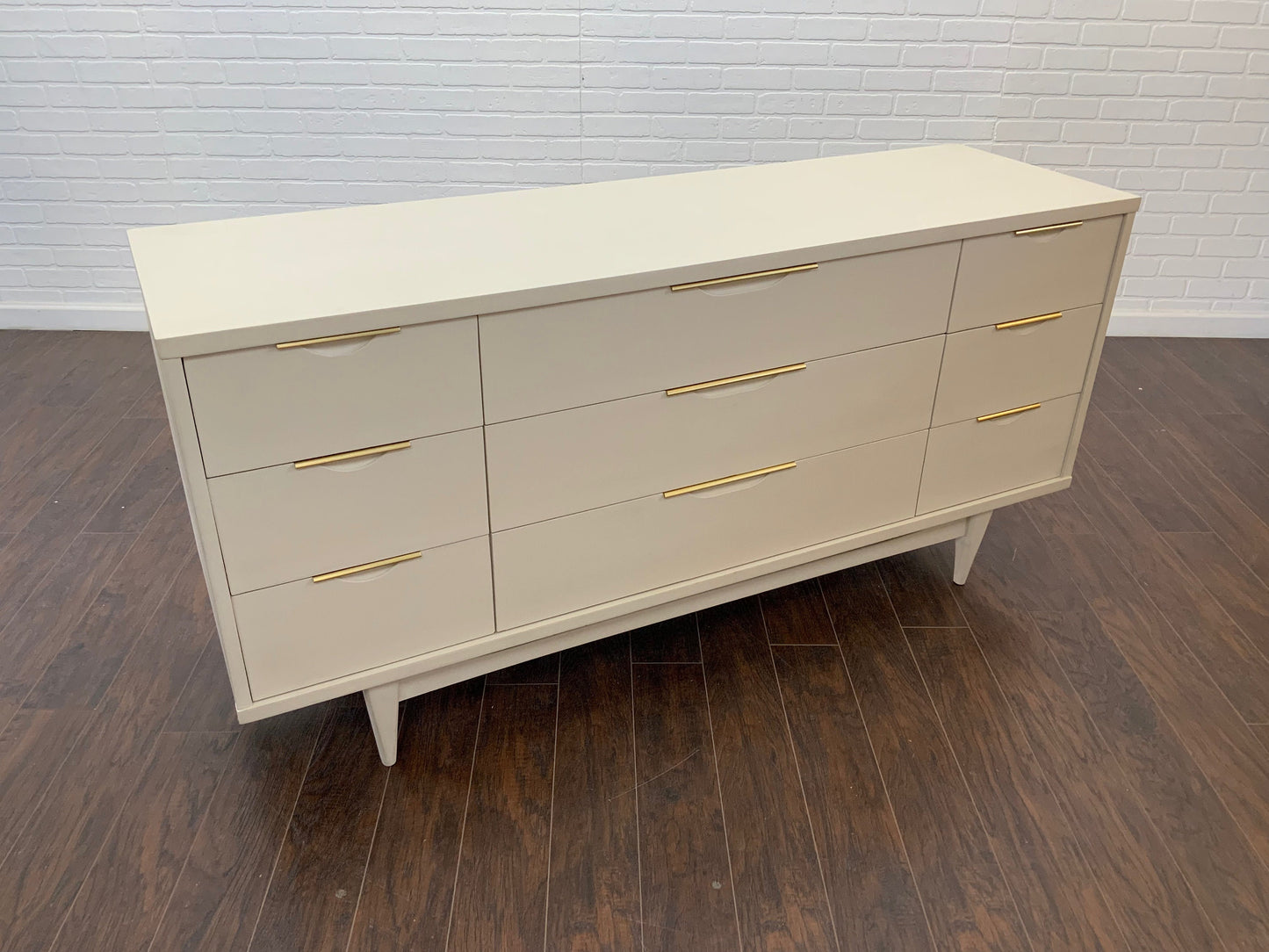 Vintage MCM Dresser - Oatmeal