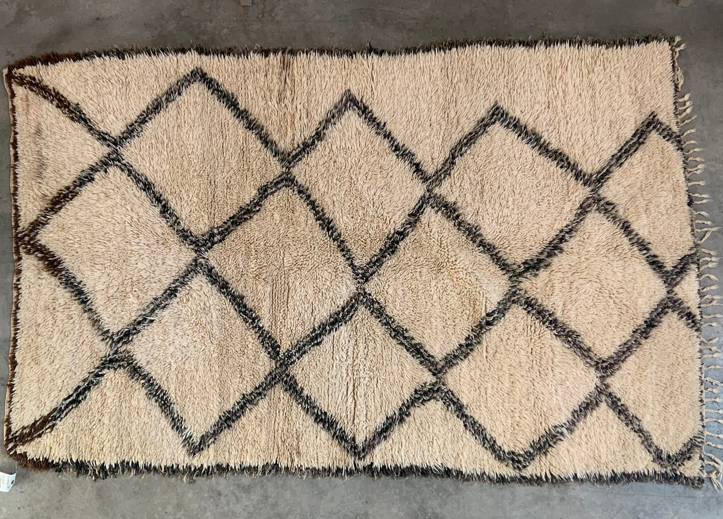 Authentic Vintage Moroccan Rug MNRG32446480 - 7'5" x 4'11"