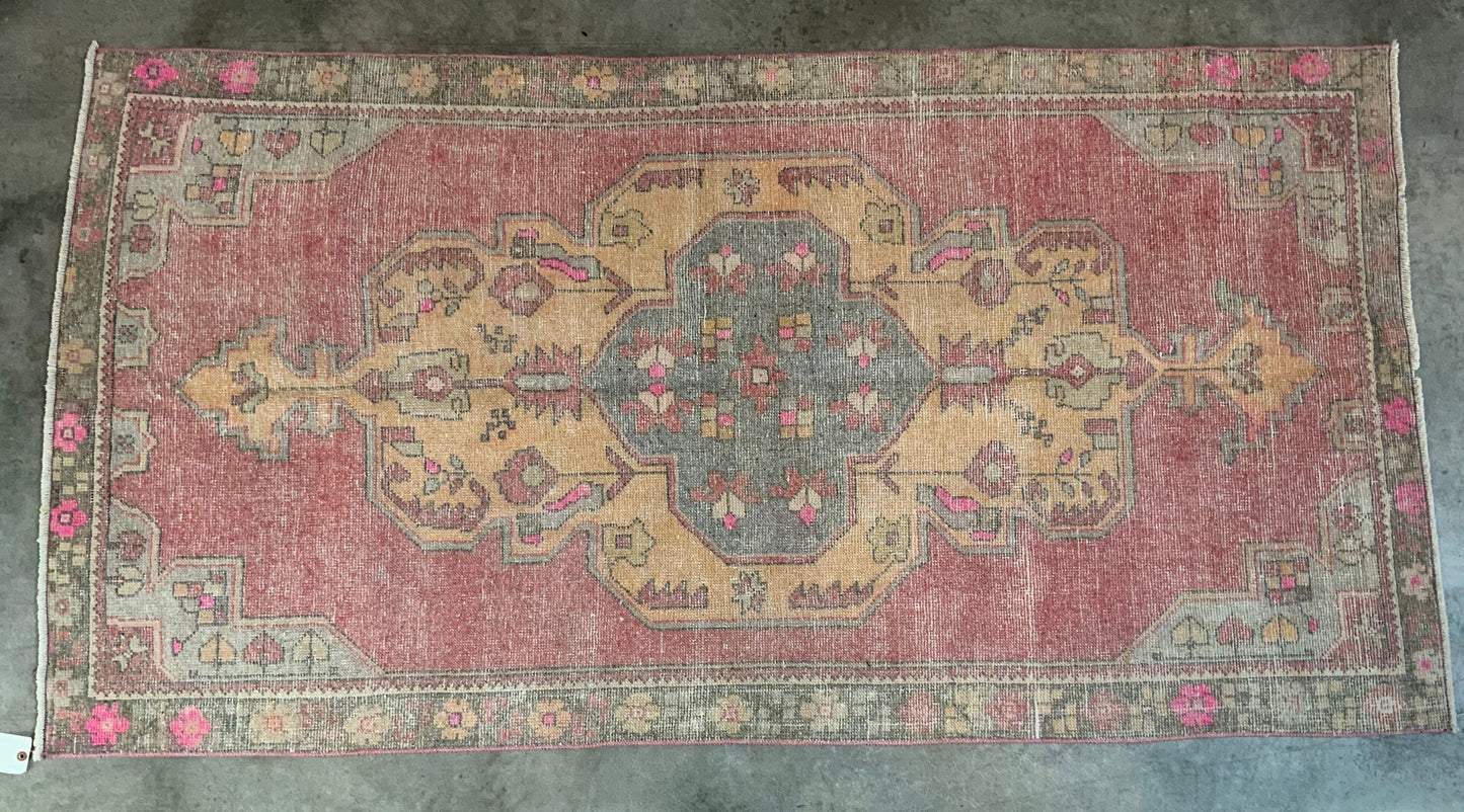 Authentic Vintage Turkish Rug TKRG99143225 - 3'11" x 7'5"