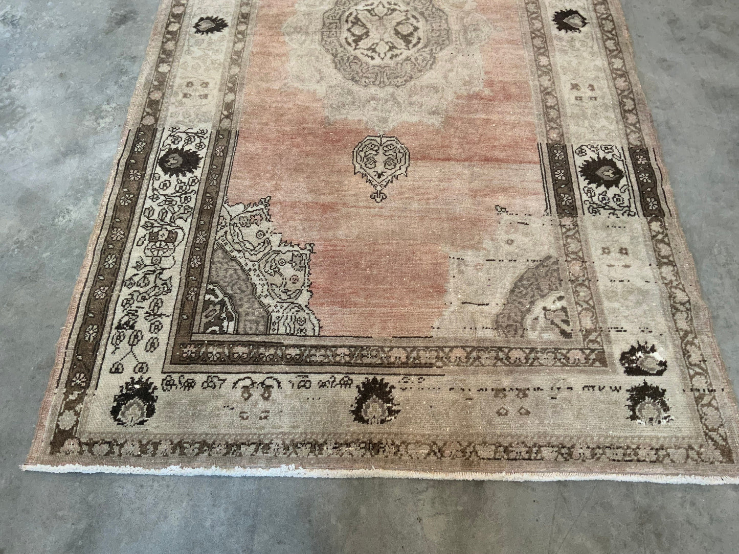 Authentic Vintage Turkish Rug TKRG97432500 - 5'2" x 9'8"